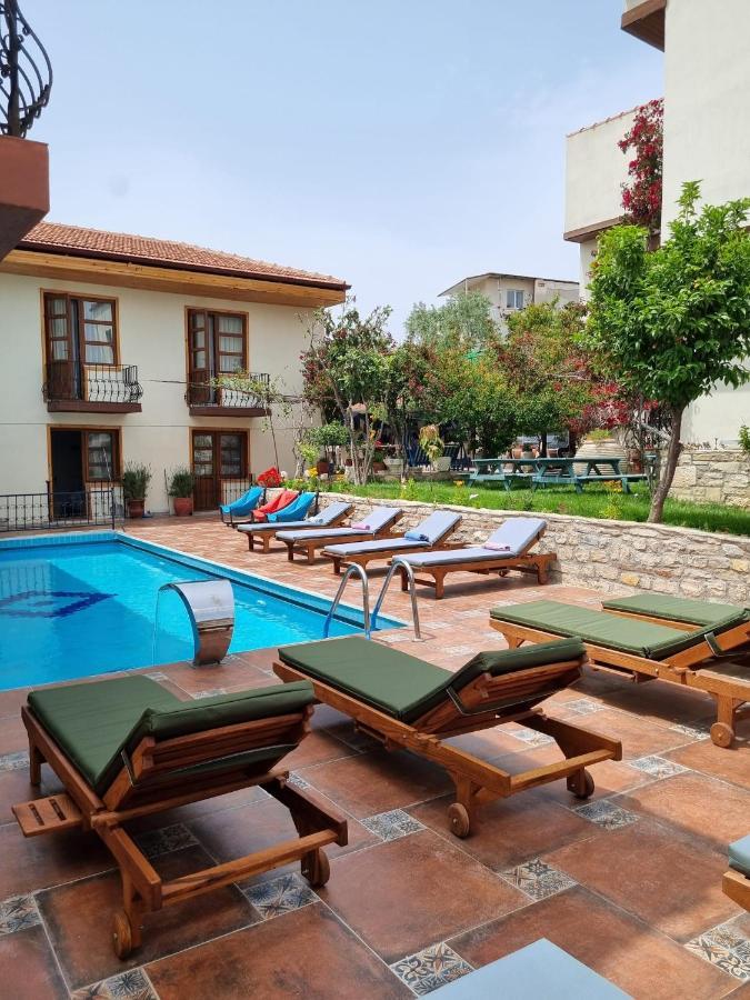 Sezgin Hotel Kusadasi Luaran gambar