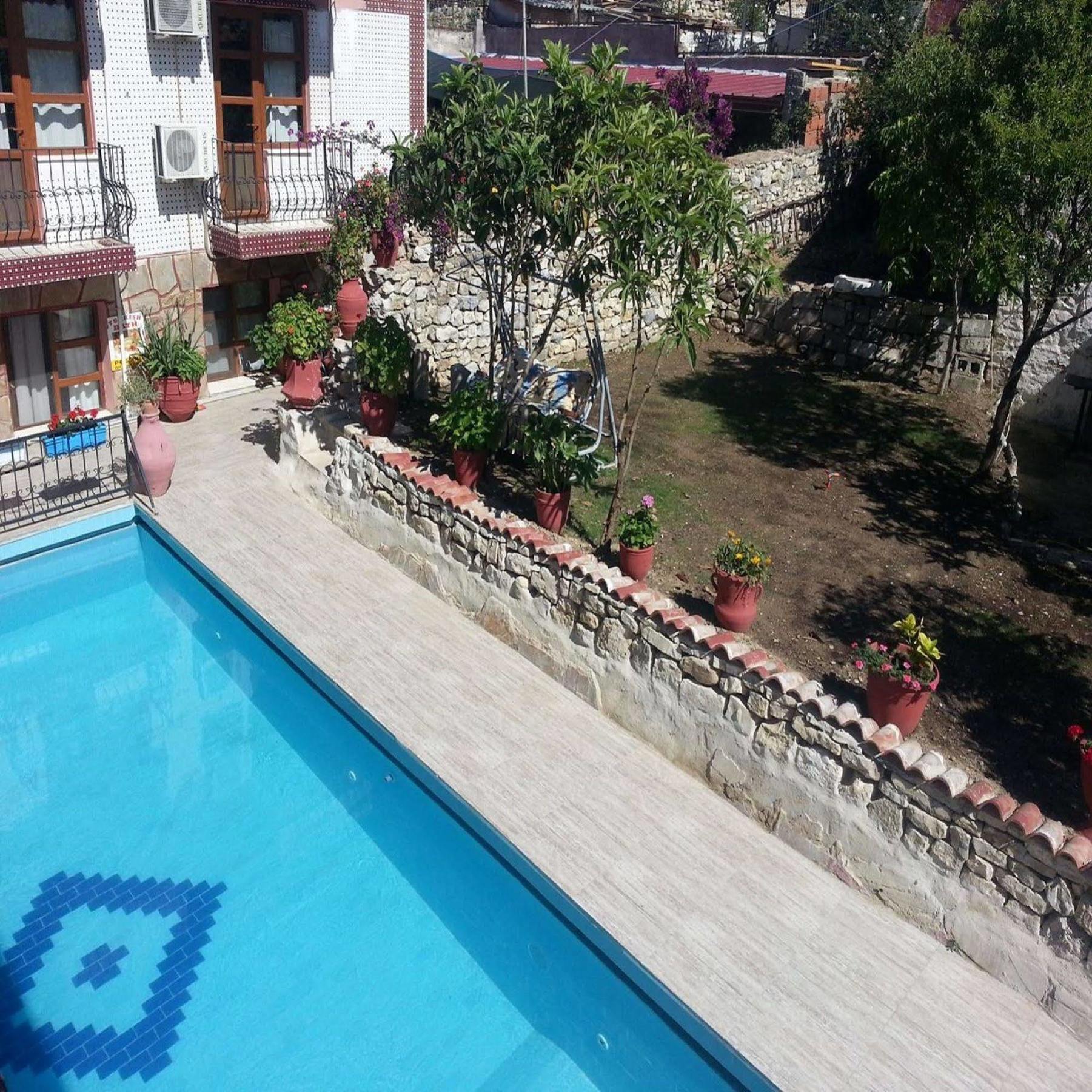 Sezgin Hotel Kusadasi Luaran gambar